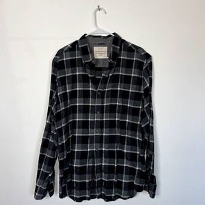 Men's Black and Grey Plaid Flannel